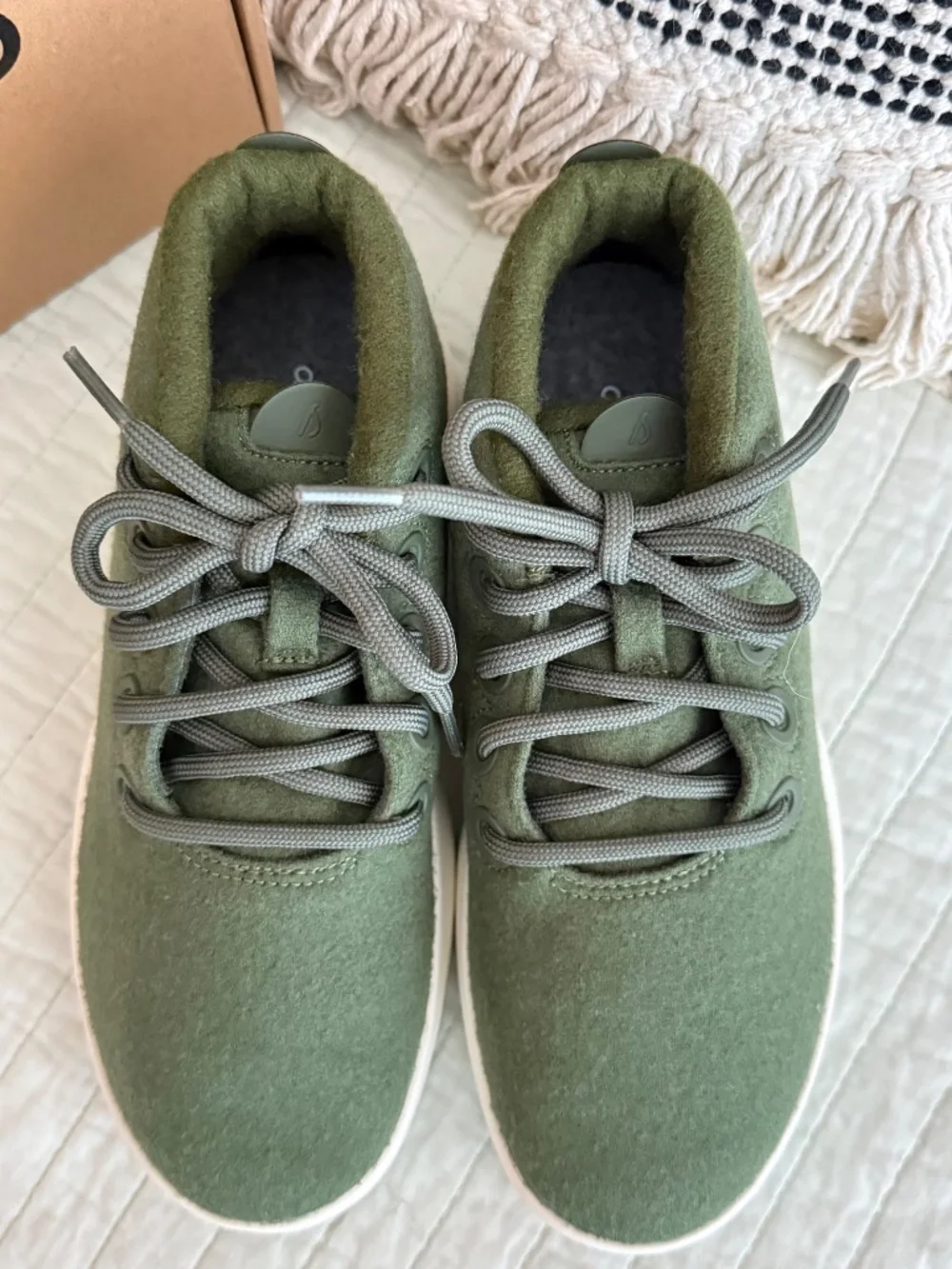 NIB Allbirds Wool Runner-Up Mizzle Thunder Green Women's Size 7